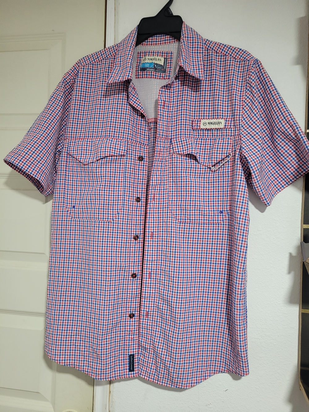 Magellan Outdoors Men’s Short-Sleeve Button-Down Shirt - Blue & Pink Check